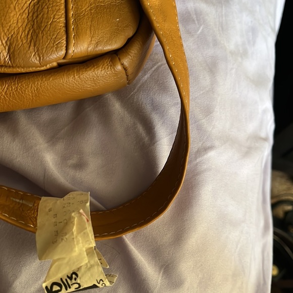 New brown-beige bag never used so many compartments - Picture 7 of 8